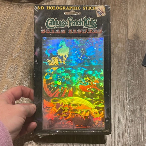 Vintage 1980s Cabbage Patch Kids Solar Glowers 3-D Holographic Stickers - Picture 1 of 6